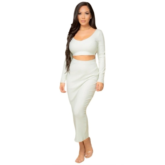 Ribbed V Neck Long Sleeve Crop Top Mint Large - Picture 1 of 6